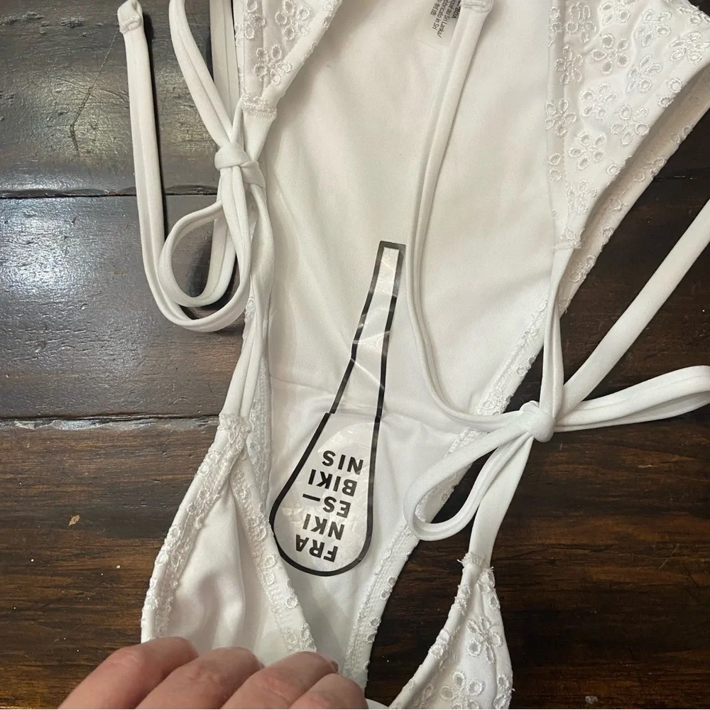 New! Frankie's Bikinis Bridgette White Eyelet String Bikini Bottom 1588